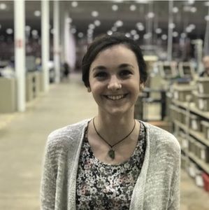 Meet your Posher, Caitlin